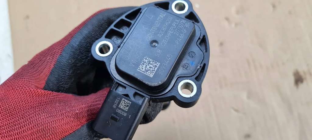 S6 C7 4G LIFT-ÖLSTANDSENSOR 4.0 TFSI 079907660A A4 B9 8W A5 A6 A7 Product image