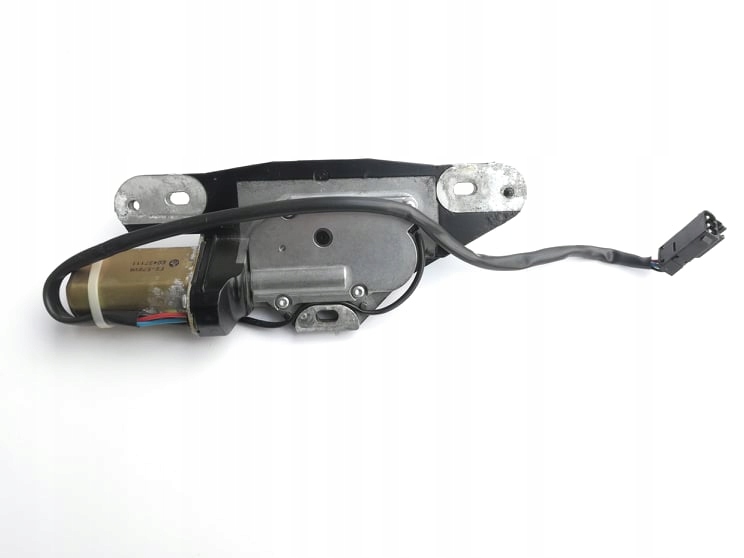 BMW E39 Kofferraumdeckelschloss 8362371 Product image