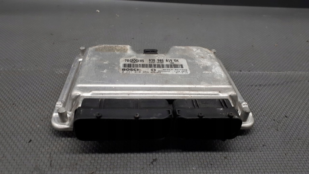 0281010668 Steuergerät VW PASSAT B5 1.9 TDI Product image