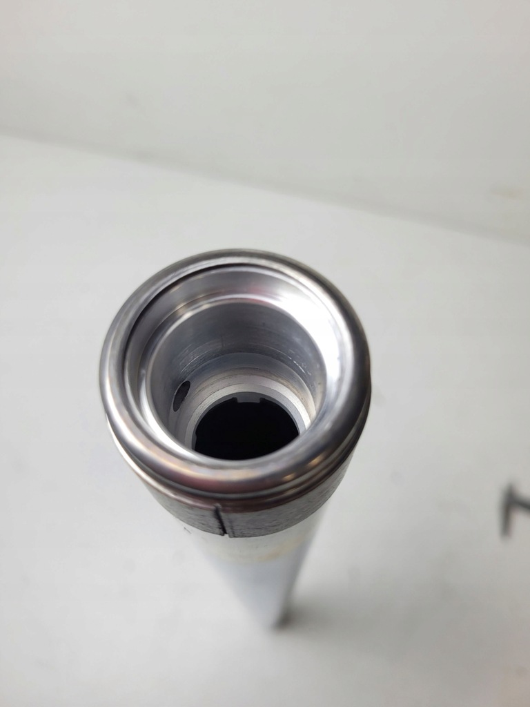 Suzuki RG500 1986 LAGA ROHR VORDERE AUFHÄNGUNG 20A00 Product image