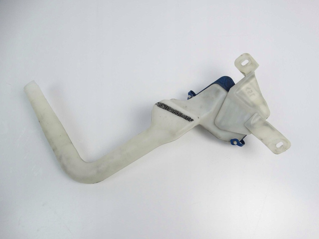 Mercedes E W211 WASHER RESERVOIR FÜLLSTOFF Product image