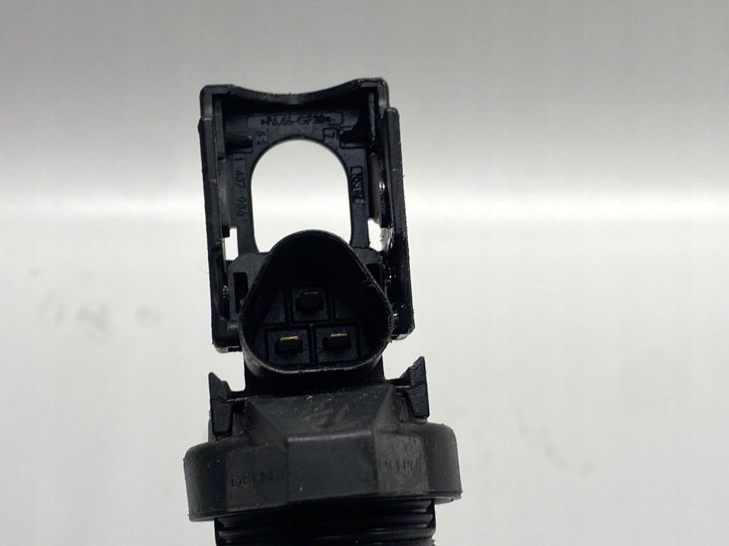 12137594596 BMW Zündspule Product image