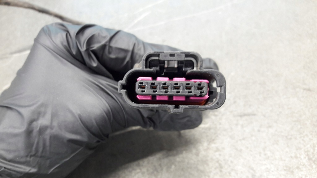 1K0973706 Audi VW Stecker -In -Köder -Knöchel Product image