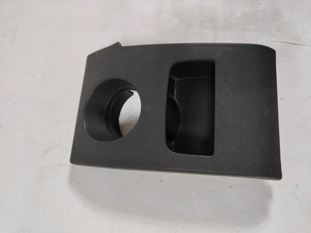 Opel Corsa D Handschuhfach links Sicherungsdeckel Europa Product image