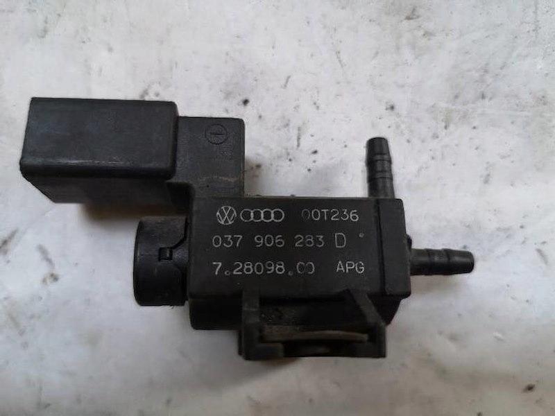 VAKUUMVENTIL 037906283D VOLKSWAGEN Product image