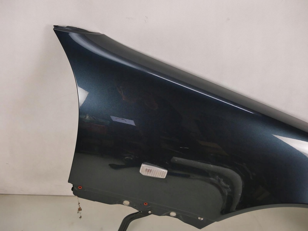 MERCEDES S W140 LIFT FENDER RECHTS VORNE 189 SMARAGDSCHWARZ Product image