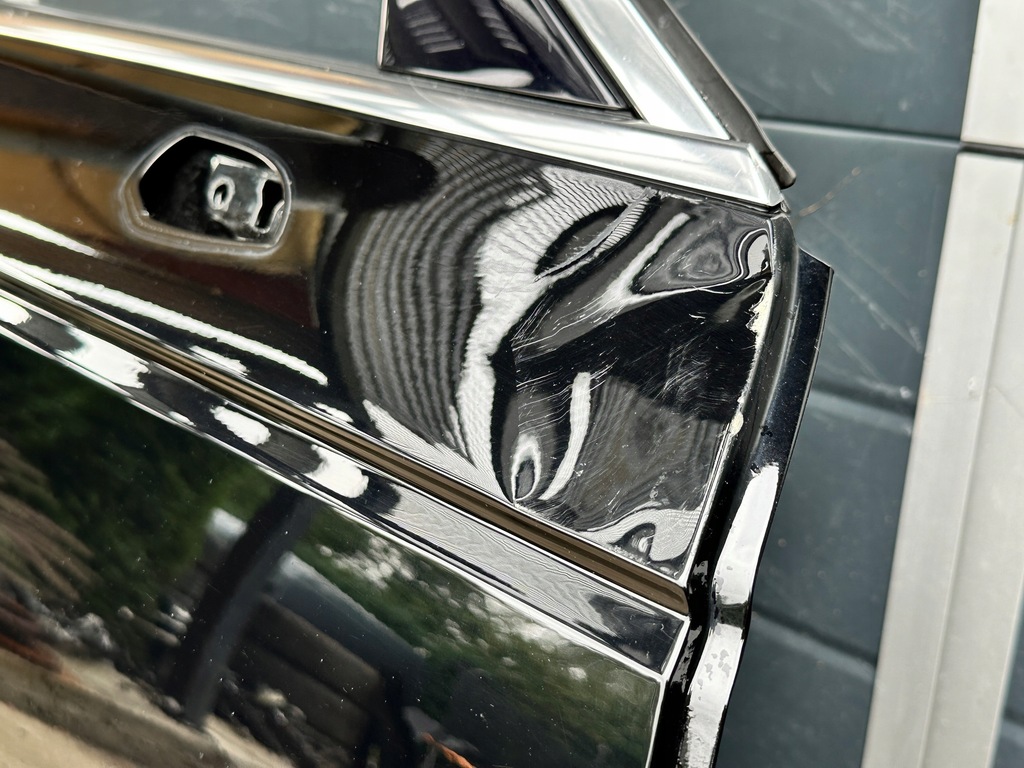 AUDI A4 B9 8W TÜR VORNE RECHTS VORNE RECHTS KOMPLETT LY9B Product image