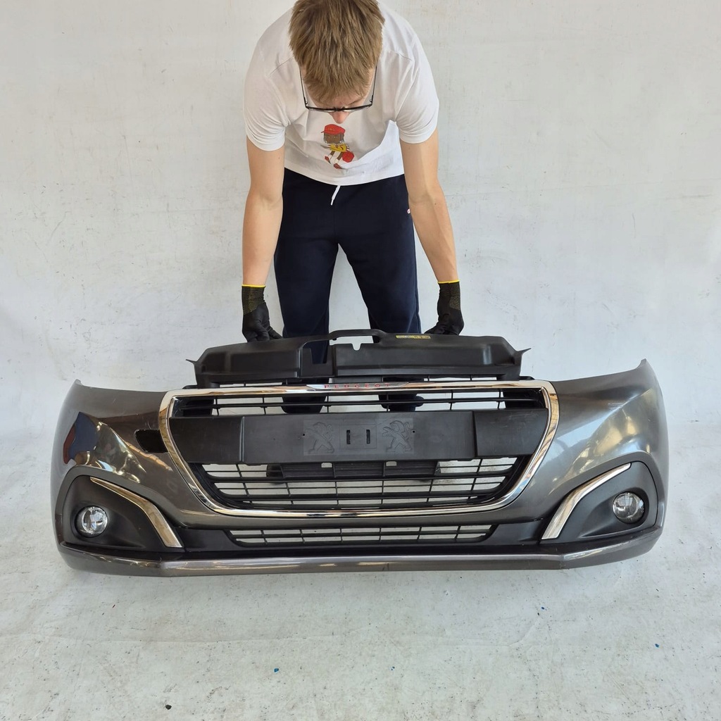Peugeot 208 und 15-Front-Stoßfänger vorne 9810513777 Product image