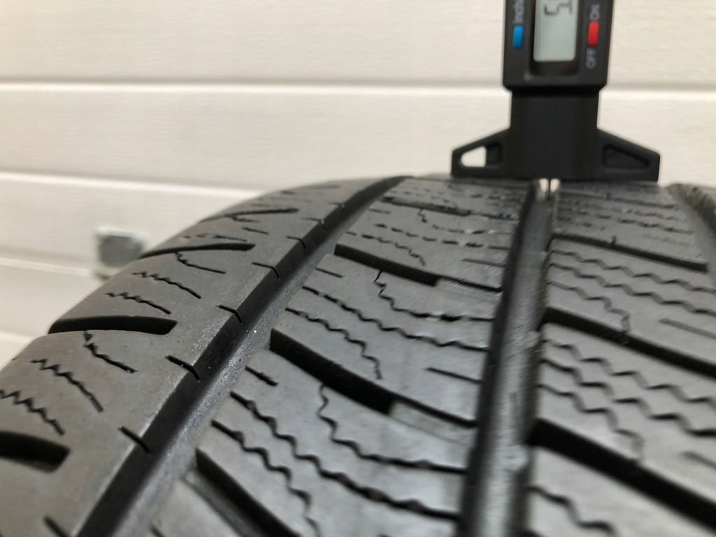 Goodyear Cargo Vector 1x 215/65R16C Product image