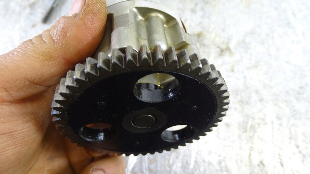 Yamaha FZS 600 Fazer 98-03 Ölpumpe Product image
