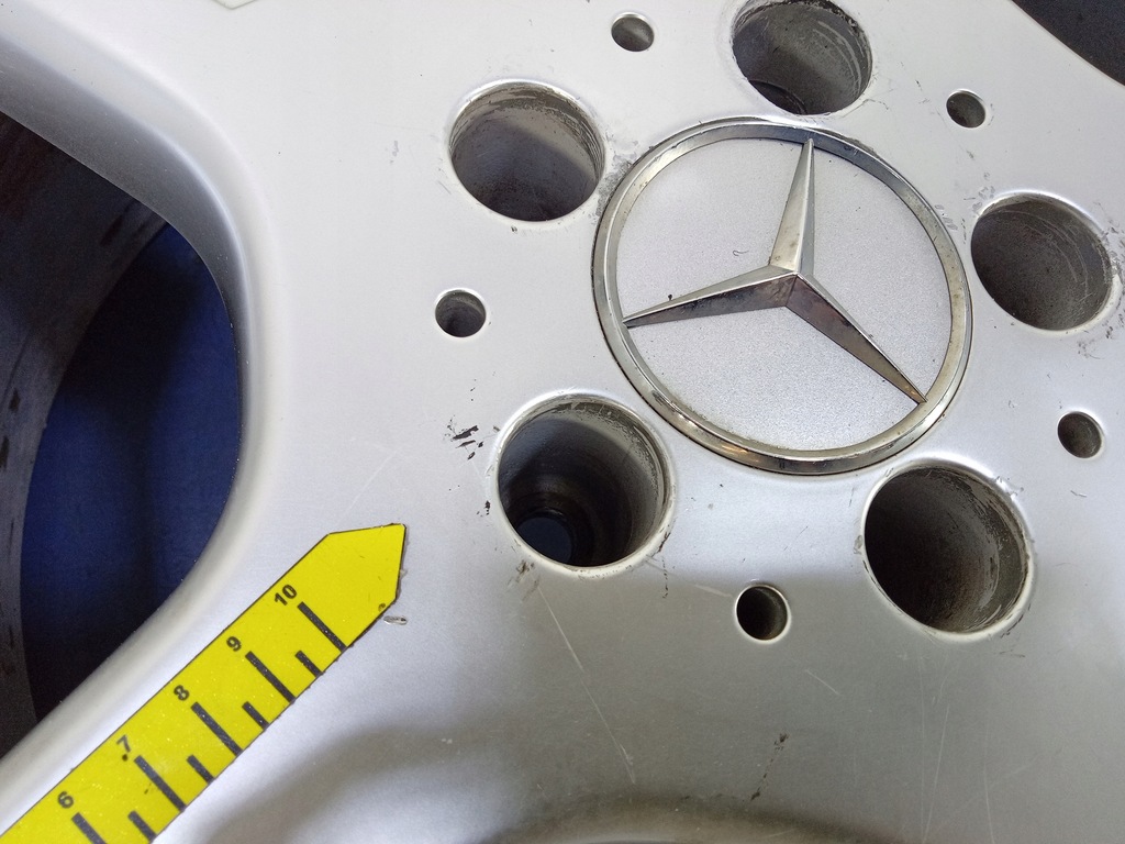 MERCEDES W210 Alufelgen 8JX18 5X112 ET30 Product image