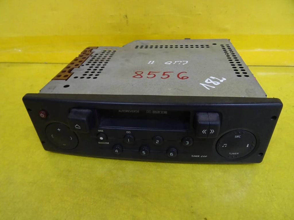 RADIO RENAULT CLIO II + CODE 8200029539 NR182 Product image