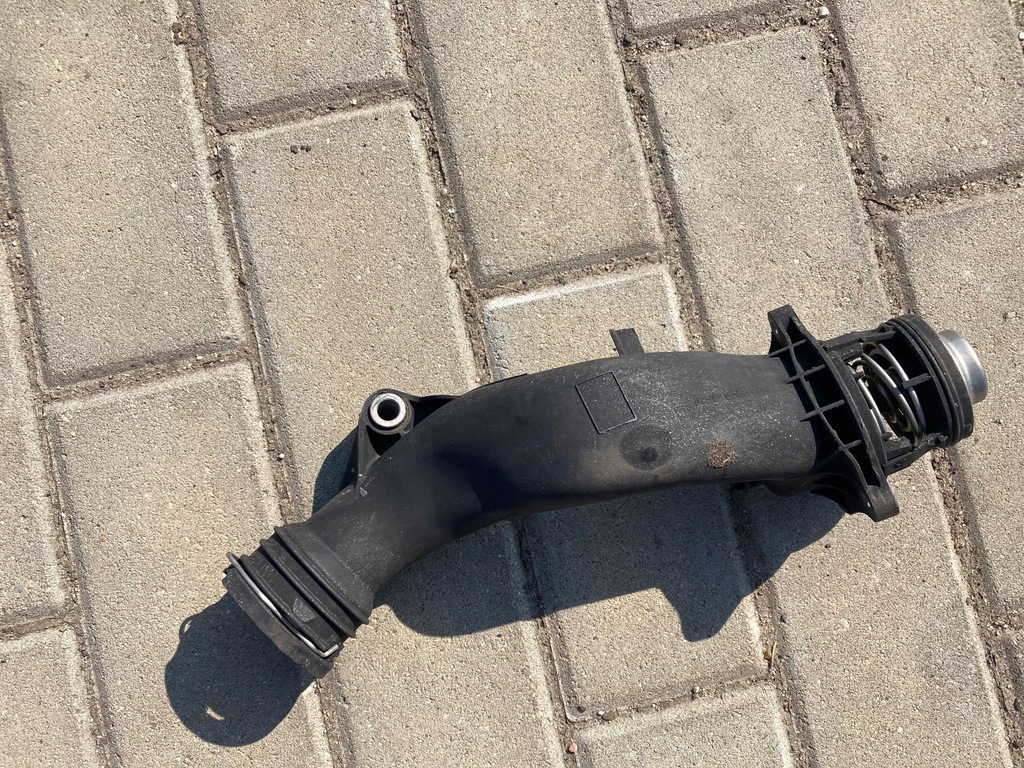Mercedes Kühlthermostat W221 W166 W218 A2782000815 Motorrohr Product image