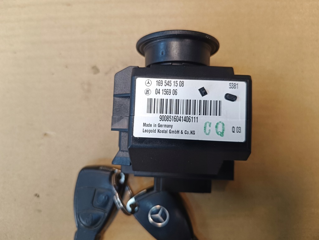 MERCEDES W169 W245 2.0 BENZINZÜNDSCHLOSS ZWEI SCHLÜSSEL 1695451508 Product image