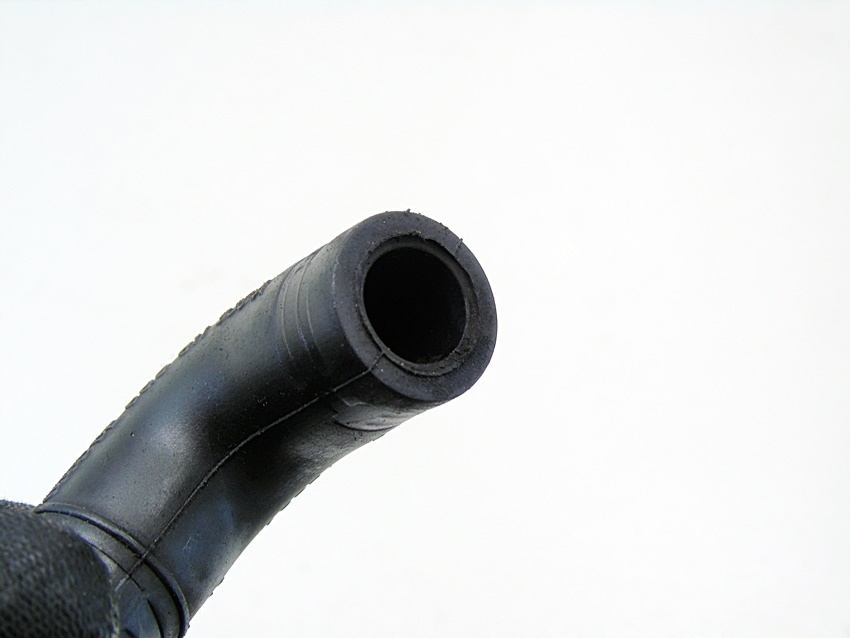 VAKUUMSCHLAUCH 1,2 6V FABIA I POLO N9 FOX AWY BMD 6Q0611939A Product image