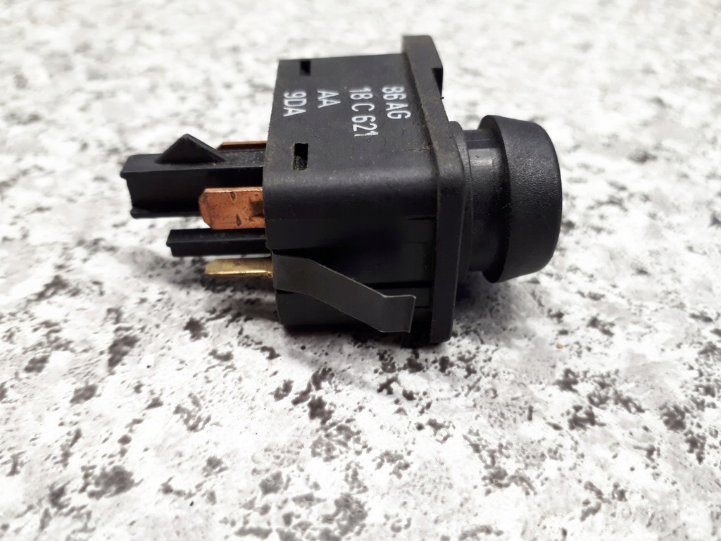 86ag18c621aa Schalter für Heckscheibenheizung Ford Product image