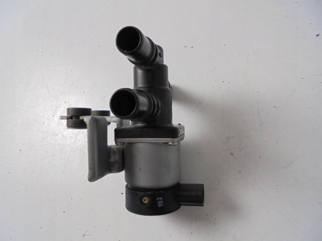Kia EV6 Wasserventil Product image