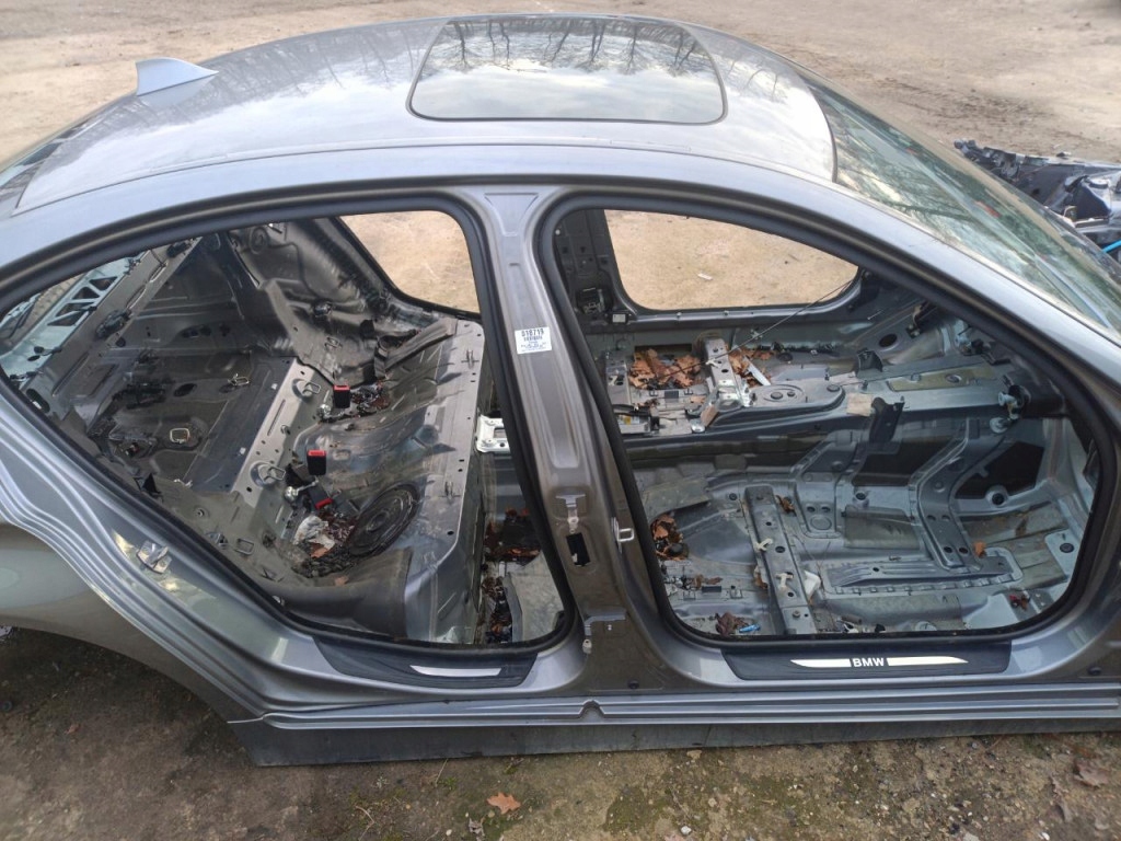 BMW 528XI F10 Viertel Schwellenwert Rechte Parter A52/7 Product image
