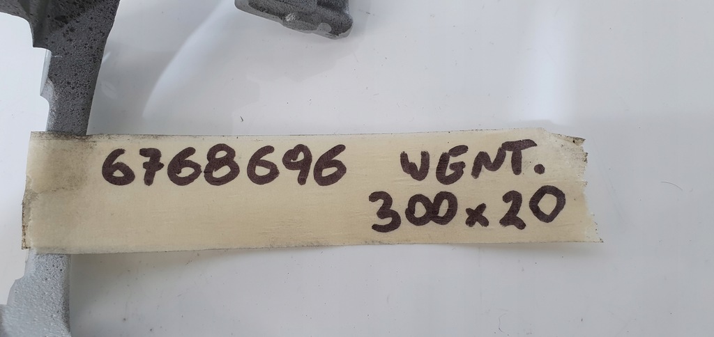 BMW E87 E81 E90 E91 E92 E84 REAR BRAKE CLAMP YOCK 300 X 20MM 6768696 ORI Product image