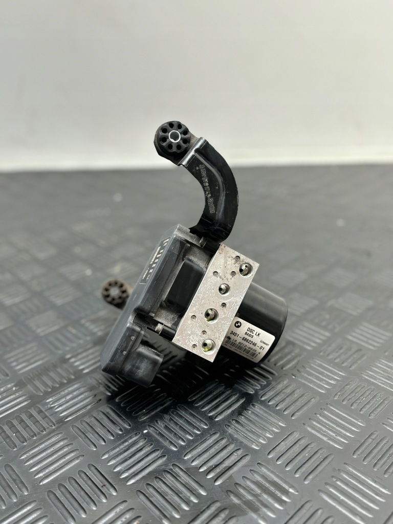 ABS-Pumpe BMW 6862247 6862246 F20 GF21 F30 F31 Product image