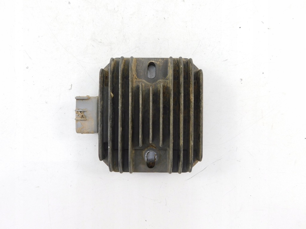 SUZUKI KINGQUAD 400 4x4 SPANNUNGSREGLER Product image