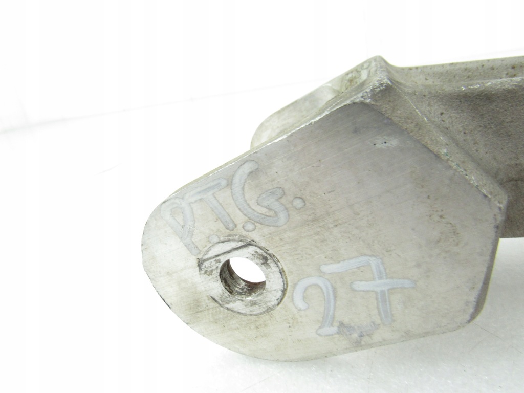 Schwinge hinten oben rechts Cectek Kingcobra 500, 11 Jahre alt Product image