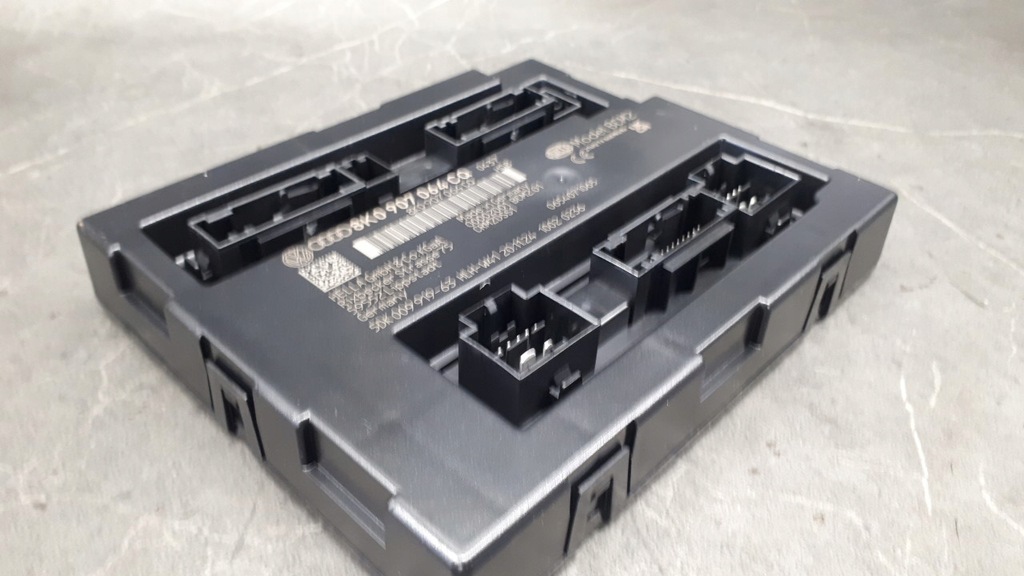 8K0907064CQ Modul Komfortmoduler Auti A5 8t Neu Product image