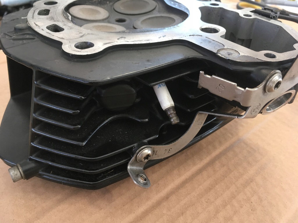 BMW R1200GS 7723604 Ventilkopfventile R1200 Product image