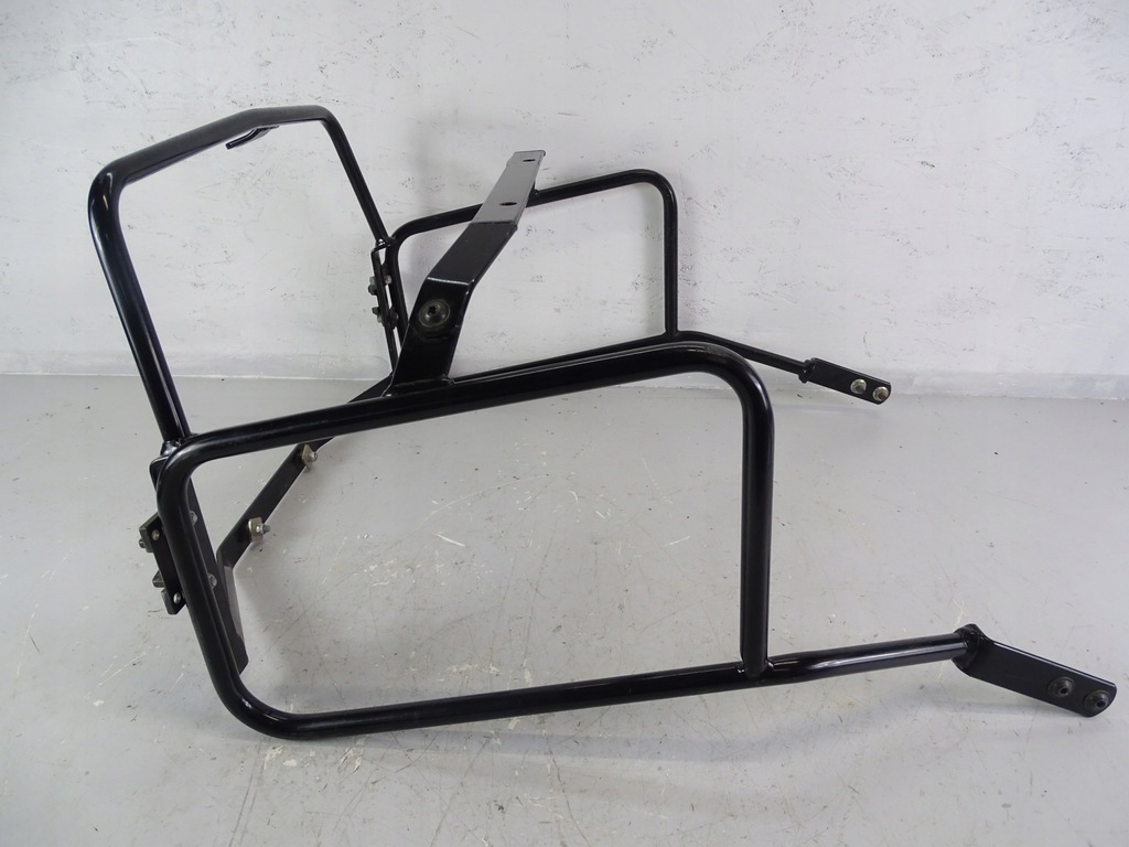 A895 Honda Suzuki Yamaha Kawasaki Gepäckträger, hintere Kofferhalterung Product image