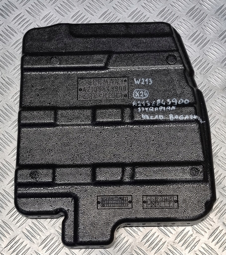 MERCEDES W213 KOFFERRAUMEINSATZ STYROFOAM A2136843900 Product image