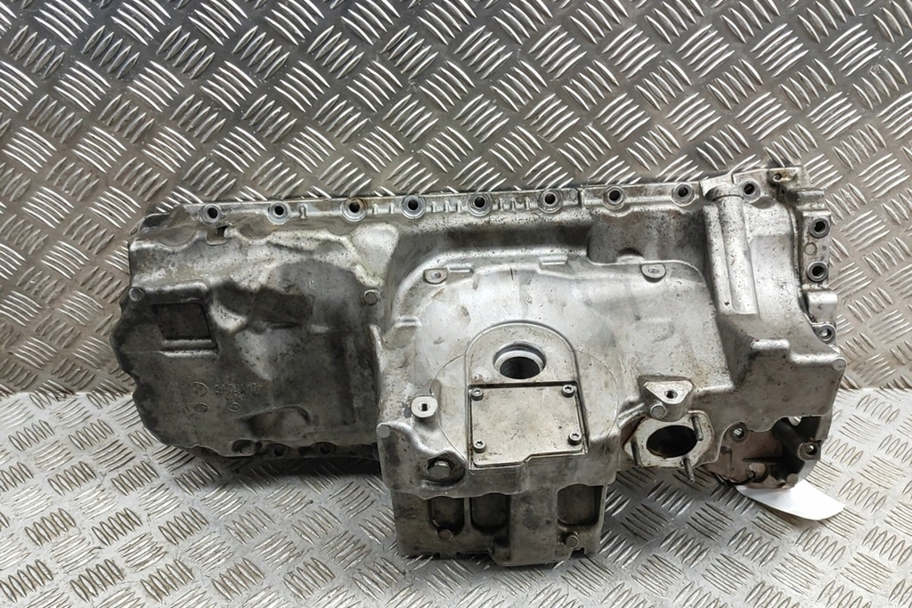 BMW 3 E90 7547884 2.5 Benzinölschale 160 kW 2007 24478528 Product image