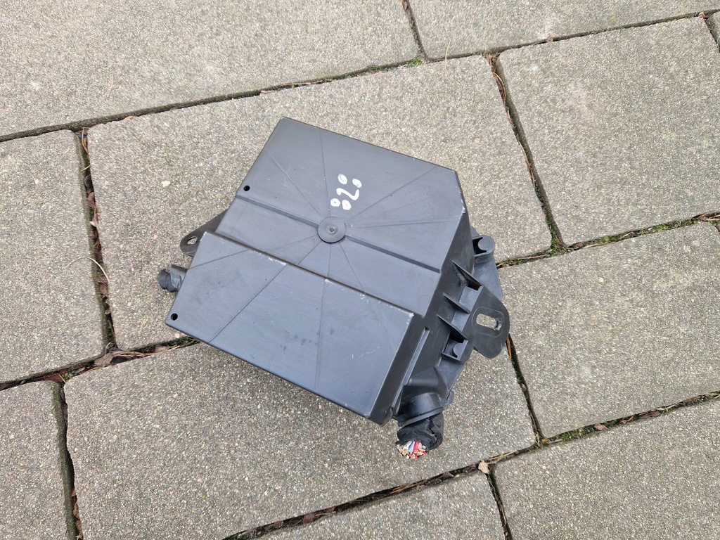 Clio III Modus Modul UK BSI 674658B 03-2012 Product image