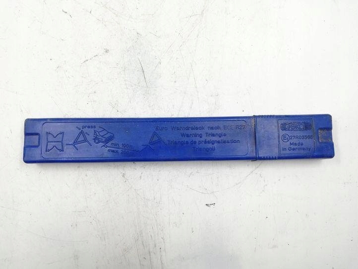 27R03566 BMW Dreieck Product image