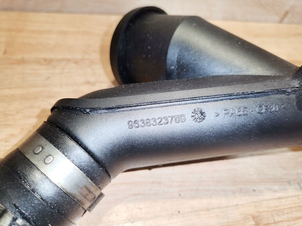 Öleinfüller PEUGEOT CITROEN 2.0 HDI 90km 9638323780 Product image