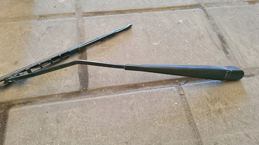 MERCEDES ATEGO WISCHERARM Product image