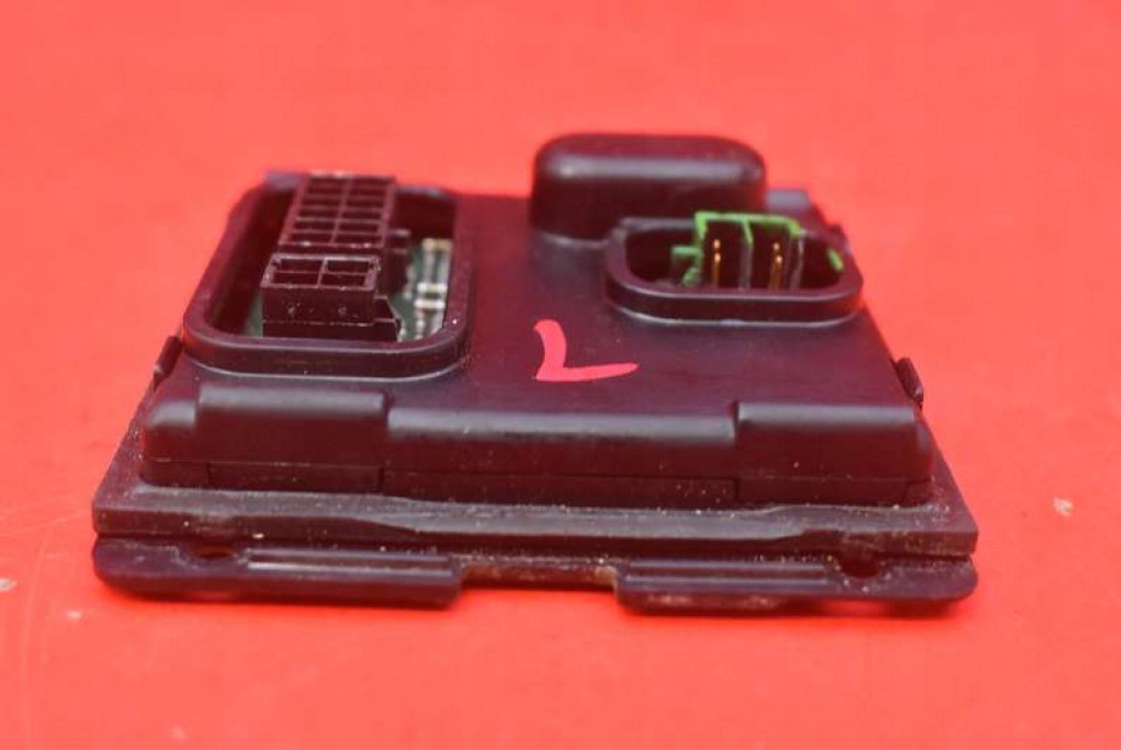 XENON-LENKMODUL LINKS 7L6941329 VW PASSAT B6 05-10 Product image
