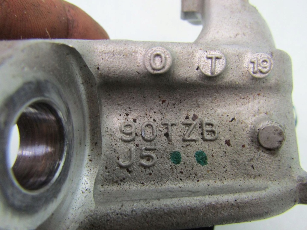 JAZZ V 1.5 21R MOTOR GETRIEBEHÜLSE KISSENHALTERUNG 90TZB Product image