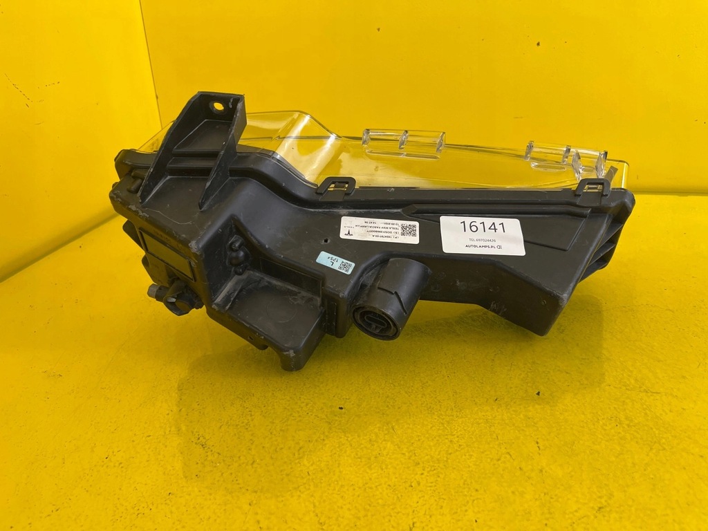 TESLA MODEL 3 Y HALOGENLAMPE LINKS 1507932-00-C Product image