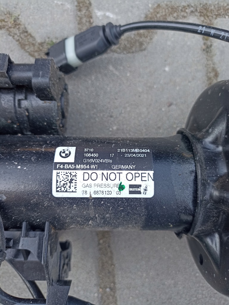 STOSSDÄMPFER VORNE LINKS RECHTS BMW G16 840I WIE NEU 6878119 6878120 8521KM Product image