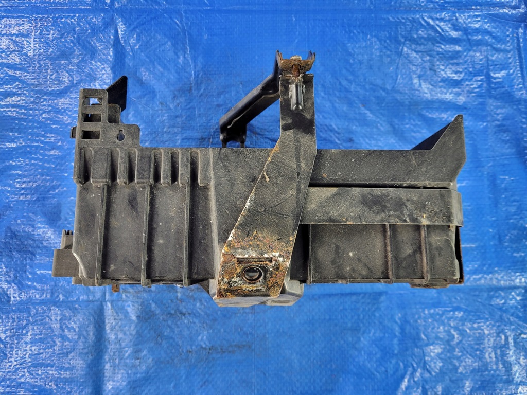 Opel-Czari Astra J Zafira C Wohnbasis der Batterie 13354420 Product image