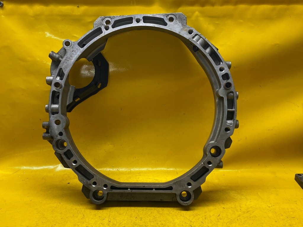 FLANSCHKASTENGEHÄUSE A6260102900 VITO W447 W205 1.6 DCI R9M A500 Product image