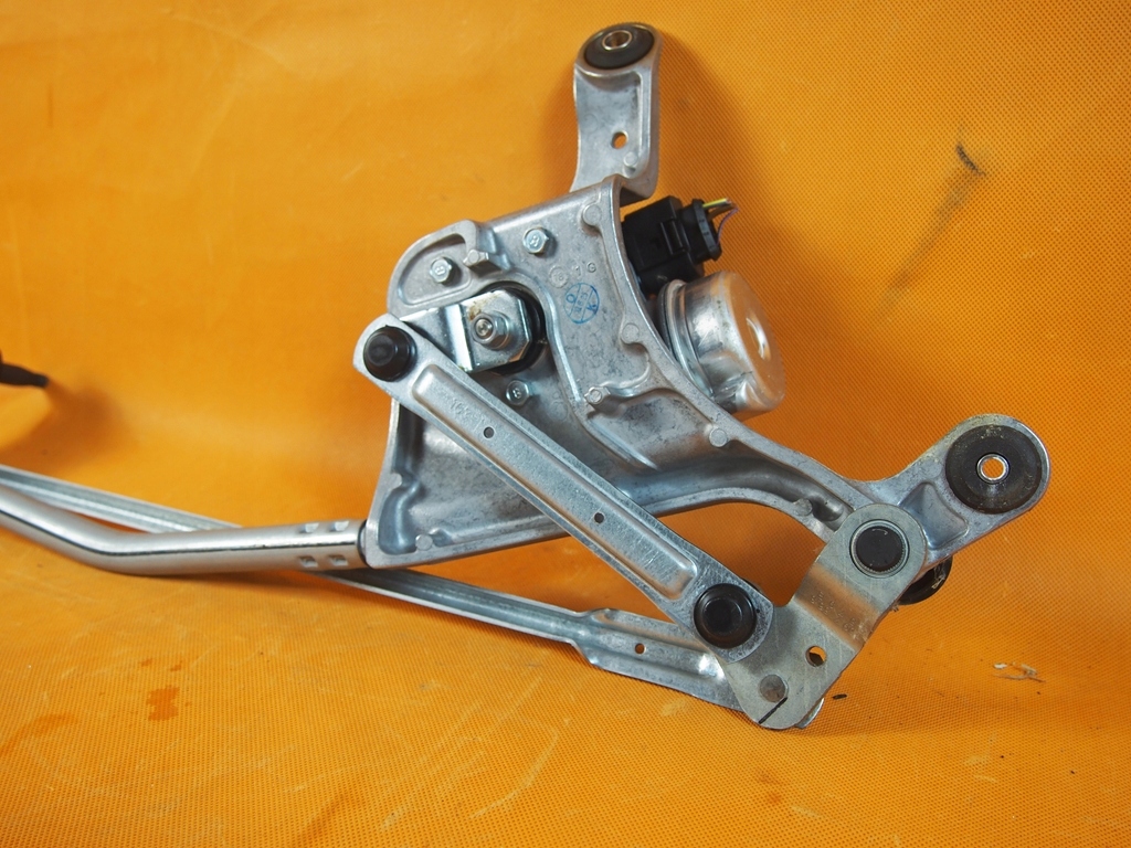 Audi E-Tron Wischermechanismusmotor 4kL955023 Product image