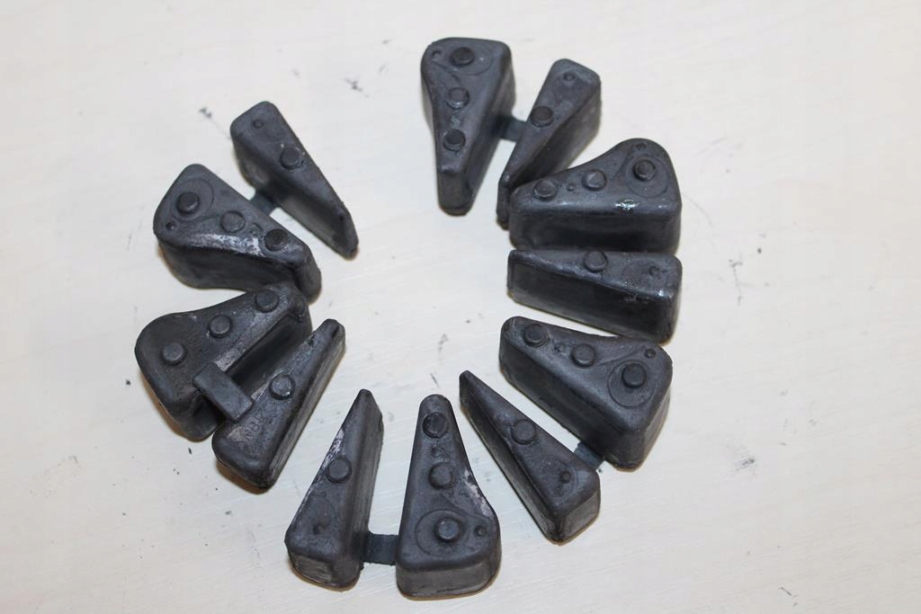 Yamaha YZF R1 RN01 Hinterradantriebsgummi Product image