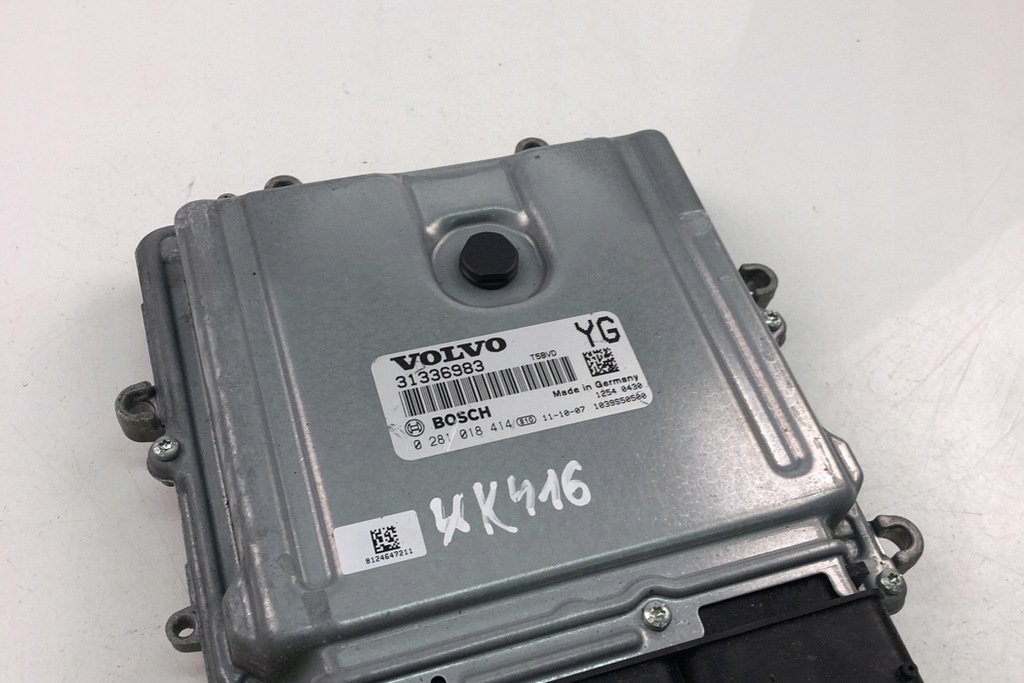ECU Volvo S60 II 31336983 2011 Motorregeleinheit Product image