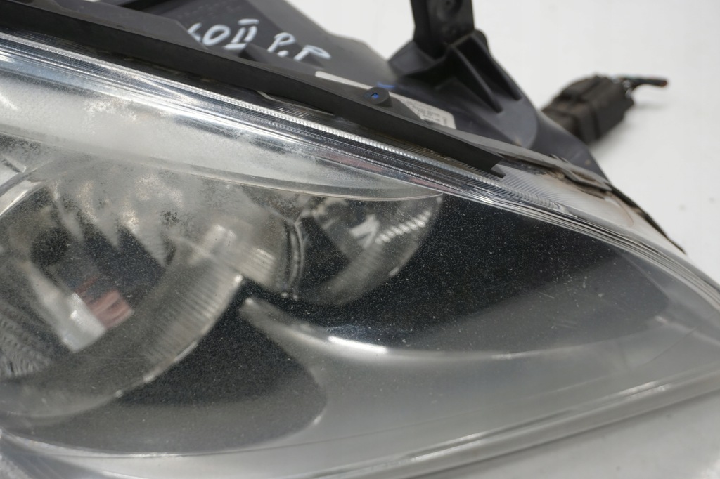 VOLVO S60 II VORDERE RECHTE LAMPE UK 31299997 Product image