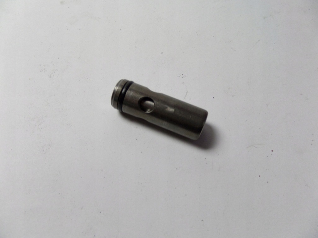 ÖLPUMPE ÖLDRUCKÜBERLAUFVENTIL SUZUKI GSXR 600 750 K1 K2 K3 Product image