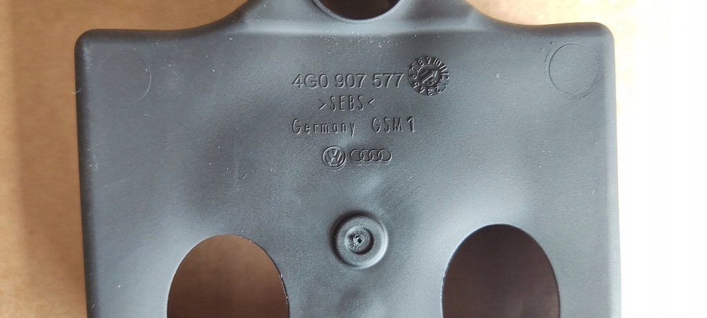 AUDI A6 C7 Türsteuergerät vorne rechts 4G8959792J Product image