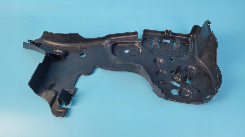 OPEL CORSA F 23r RECHTE AUFHÄNGUNGSACHSSTRÄGERABDECKUNG HINTEN 9825278480 Product image