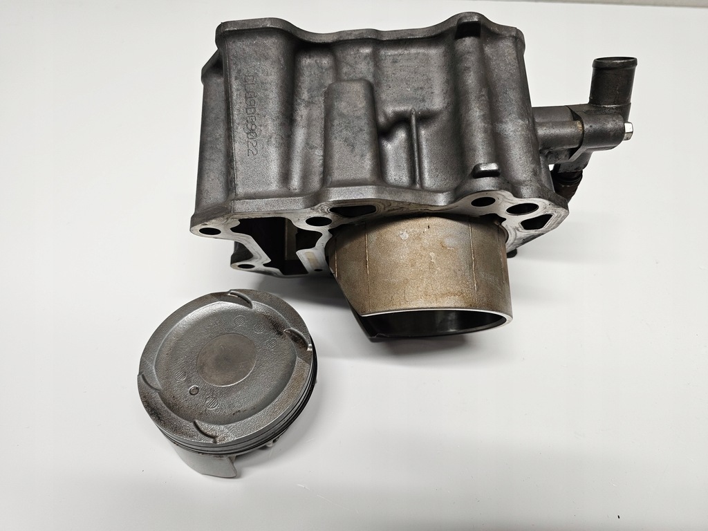 Suzuki Burgman 400 AN 400 K7 K8 K9 Zylinderkolben Product image