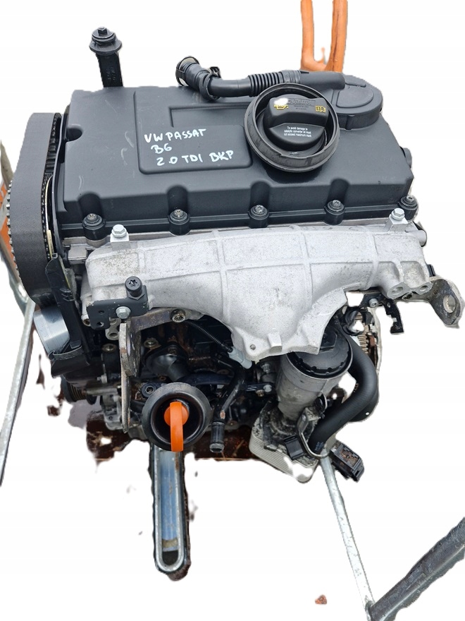 VW PASSAT B6 MOTOR 2.0 TDI BKP Riemenscheibenmotor + Einspritzdüsen Product image